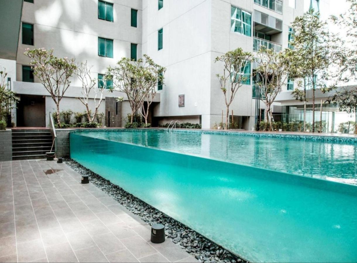 Summer Suites By Hibiscus Kuala Lumpur Bagian luar foto
