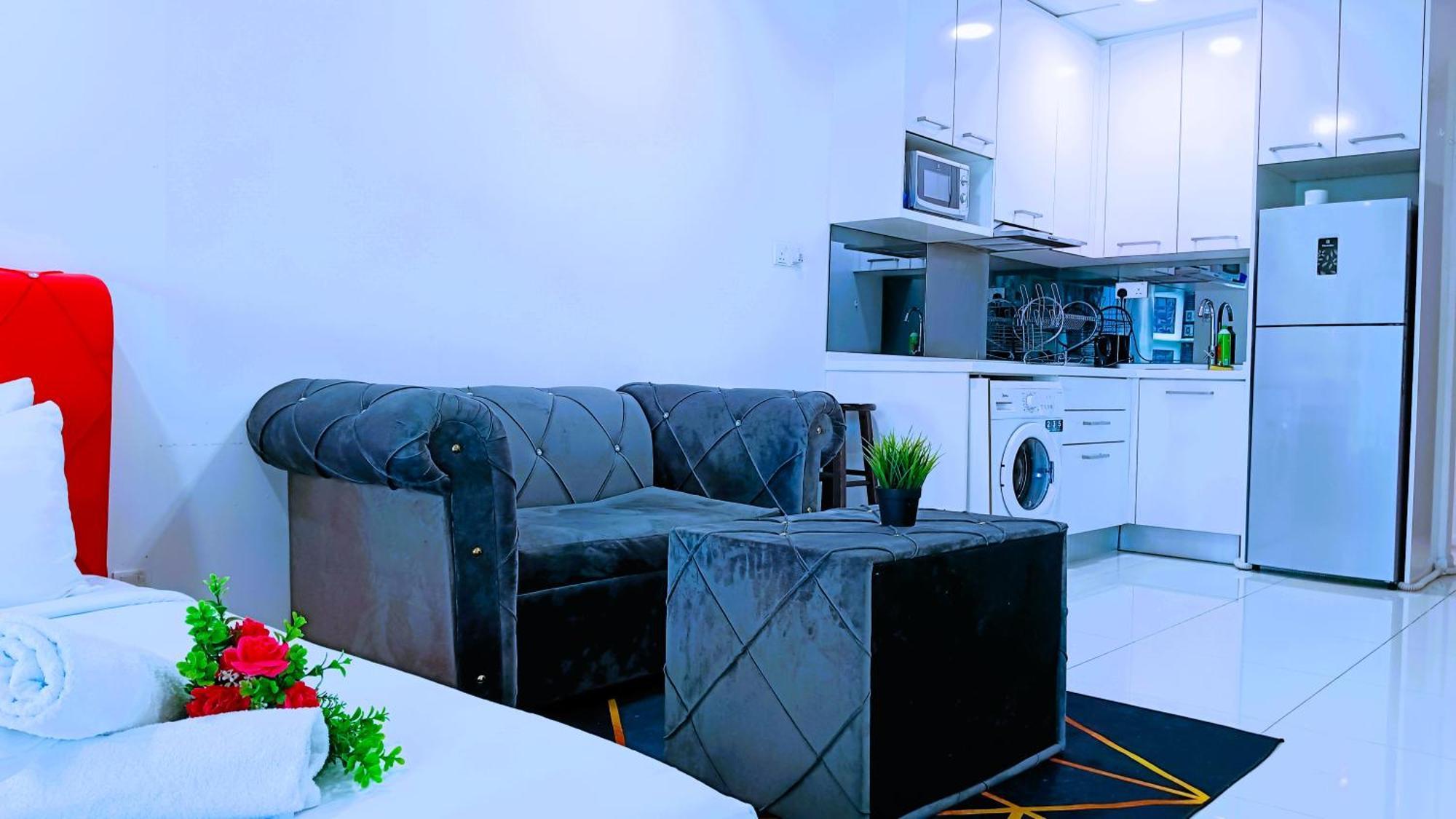 Summer Suites By Hibiscus Kuala Lumpur Bagian luar foto