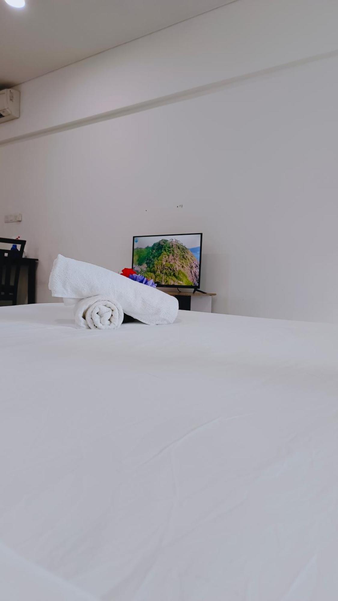 Summer Suites By Hibiscus Kuala Lumpur Bagian luar foto